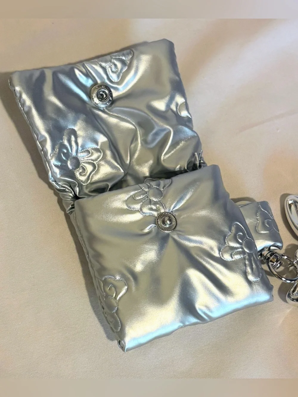 Plush Silver Snap Closure Pouch & Silver Bow Charm - nwot